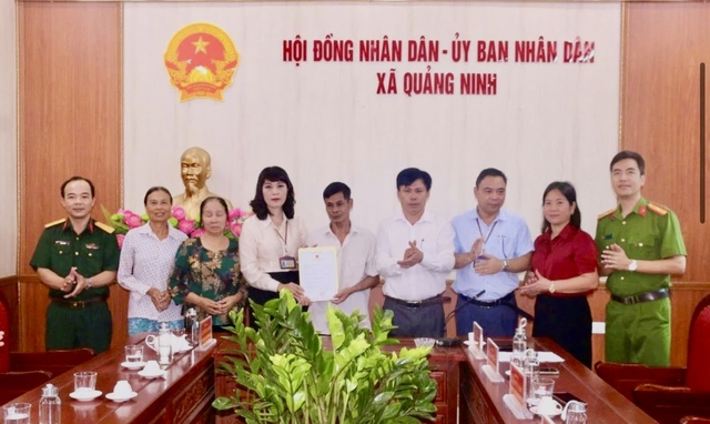 Thanh Hóa: Trao giấy khai sinh cho “liệt sĩ” trở về sau 45 năm lưu lạc- Ảnh 3.
