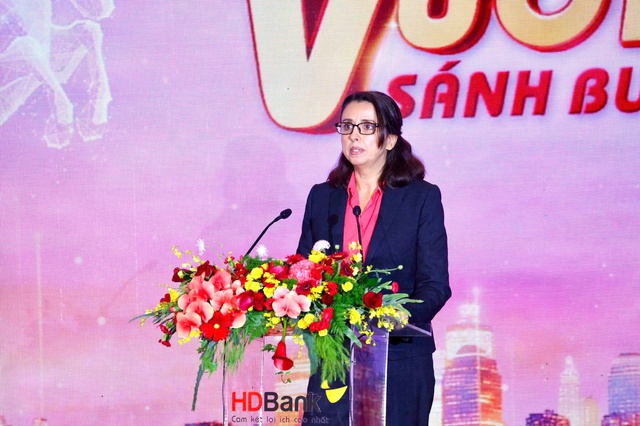 ĐHĐCĐ HDBank 2026: Lợi nhuận kế hoạch tăng 41%, quy mô tiệm cận 1,2 triệu tỷ đồng, mở rộng hợp tác quốc tế và phát hành riêng lẻ thu hút nhà đầu tư nước ngoài- Ảnh 10.