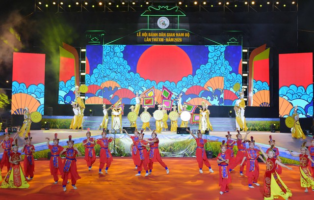 Cần Thơ khai mạc Lễ hội Bánh dân gian Nam Bộ lần thứ XIII- Ảnh 3.