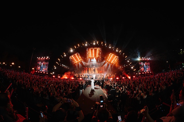 Giao hưởng Non Sông: Đêm nhạc kết nối quá khứ và hiện đại- Ảnh 5.