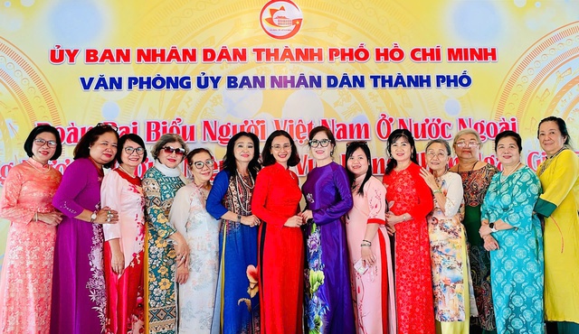 Kết nối kiều bào - Kiến tạo tương lai: Thông điệp từ Lễ Giỗ Tổ Hùng Vương tại TP.HCM- Ảnh 6.