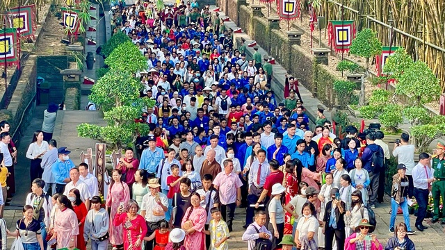 Kết nối kiều bào - Kiến tạo tương lai: Thông điệp từ Lễ Giỗ Tổ Hùng Vương tại TP.HCM- Ảnh 3.