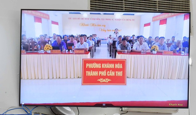 Trưởng ban Tổ chức Trung ương Nguyễn Duy Ngọc tiếp xúc cử tri tại TP Cần Thơ- Ảnh 8.