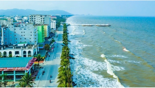 Hải Tiến: Từ “điểm đến mùa vụ” đến bài toán nâng tầm trải nghiệm- Ảnh 1.