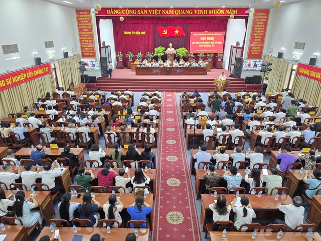 Trưởng ban Tổ chức Trung ương Nguyễn Duy Ngọc tiếp xúc cử tri tại TP Cần Thơ- Ảnh 5.