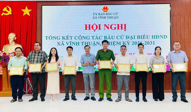 An Giang: Xã Vĩnh Thuận tổng kết công tác bầu cử- Ảnh 1.