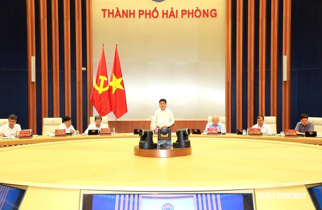 Kinh tế Hải Phòng khởi sắc toàn diện, 11/12 chỉ tiêu đạt và vượt kịch bản- Ảnh 1. Kinh tế Hải Phòng khởi sắc toàn diện, 11/12 chỉ tiêu đạt và vượt kịch bản- Ảnh 1.