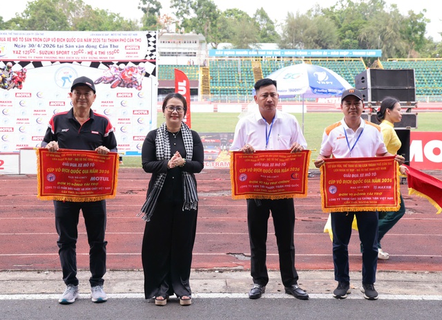 Cần Thơ khai mạc Giải đua xe mô tô sân tròn cúp vô địch quốc gia năm 2026- Ảnh 2.