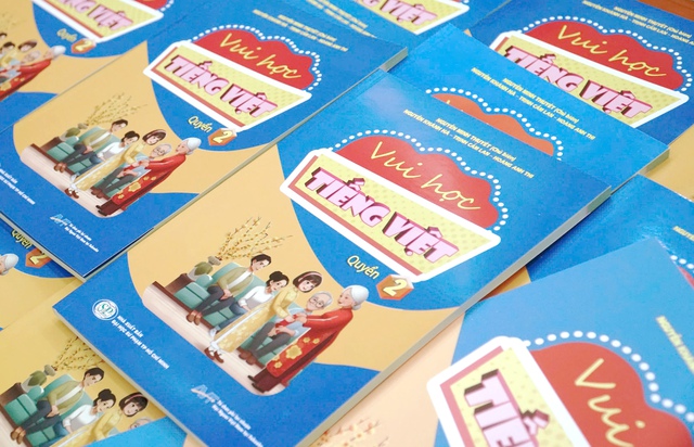 Tọa đàm: Thực trạng và định hướng phát triển việc giảng dạy tiếng Việt và Văn hóa Việt Nam trong cộng đồng người Việt Nam tại nước ngoài- Ảnh 2.