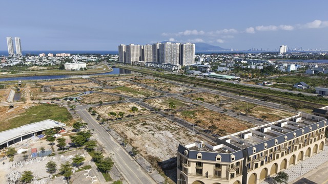 Đến năm 2075, Đà Nẵng trở thành thành phố sinh thái, hiện đại, thông minh và đáng sống mang tầm quốc tế- Ảnh 3. Đến năm 2075, Đà Nẵng trở thành thành phố sinh thái, hiện đại, thông minh và đáng sống mang tầm quốc tế- Ảnh 3.