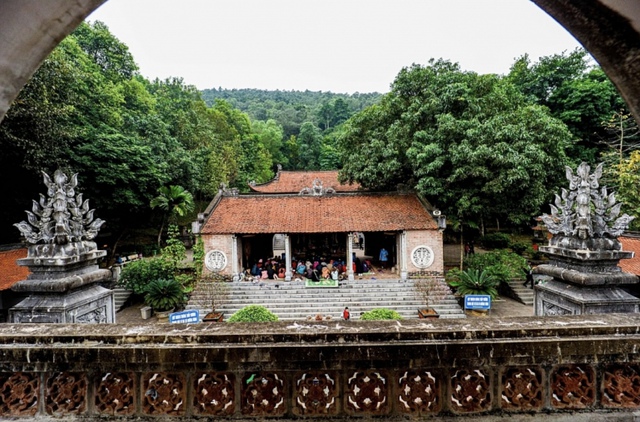 Lễ hội đền Bà Triệu: Khơi dậy hào khí dân tộc, lan tỏa giá trị văn hóa xứ Thanh- Ảnh 3. Lễ hội đền Bà Triệu: Khơi dậy hào khí dân tộc, lan tỏa giá trị văn hóa xứ Thanh- Ảnh 3.