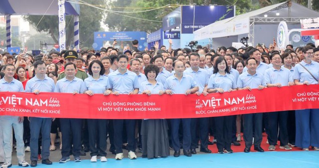 Ngày sức khỏe toàn dân 7/4: Tập đoàn TH bền bỉ vì một Việt Nam khỏe mạnh - Vì tầm vóc Việt- Ảnh 2.