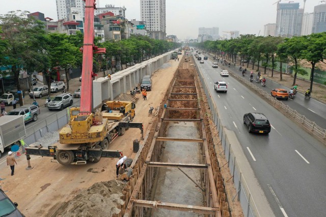 Hà Nội: Đẩy nhanh tiến độ 2 dự án khẩn cấp chống ngập và bổ cập nước sông Tô Lịch- Ảnh 1.