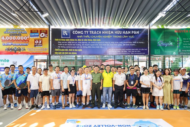 Sôi nổi Giải Pickleball mở rộng chào mừng 68 năm Ngày truyền thống lực lượng An ninh chính trị nội bộ- Ảnh 10.