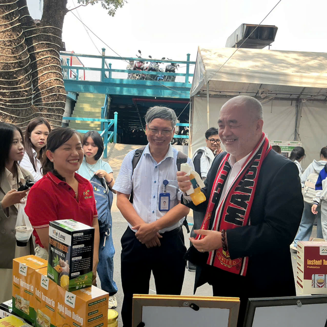 Trường Đại học Công nghiệp TP.Hồ Chí Minh: Dự án "Netgins, Gừng sưởi ấm sinh kế xanh" đạt giải Quán quân- Ảnh 3.