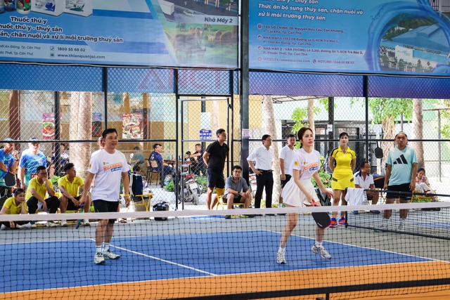 Sôi nổi Giải Pickleball mở rộng chào mừng 68 năm Ngày truyền thống lực lượng An ninh chính trị nội bộ- Ảnh 8.