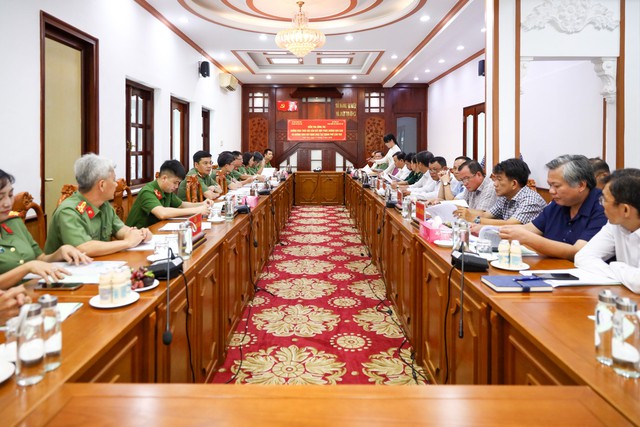 Kiểm tra công tác chống khai thác IUU tại TP Cần Thơ- Ảnh 1.