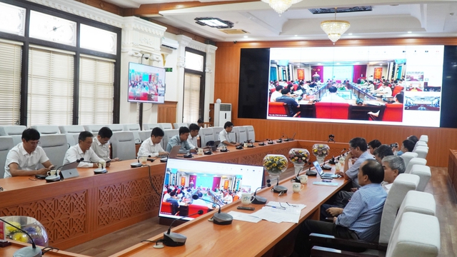 TP Huế: Tọa đàm khoa học về "Cung ứng dịch vụ công trong bối cảnh chính quyền địa phương hai cấp"- Ảnh 2.
