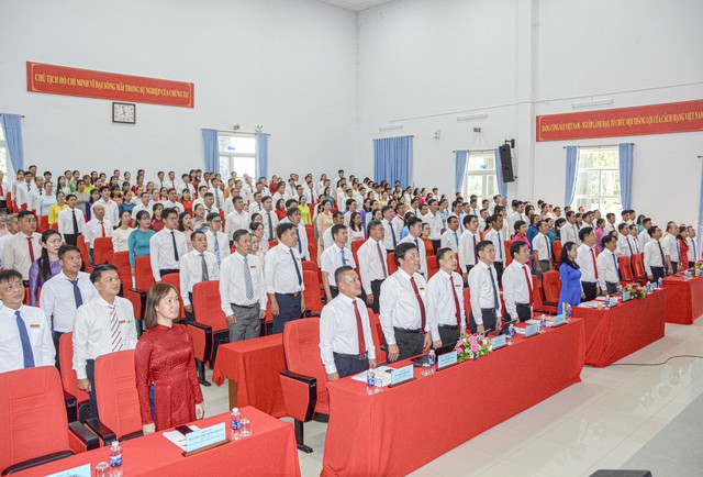 Trường Chính trị TP Cần Thơ khai giảng 15 lớp Trung cấp lý luận chính trị, khóa học 2026-2027- Ảnh 4.