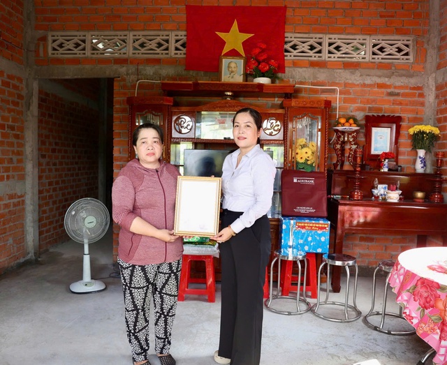 Tây Ninh: Agribank Chi nhánh Long An trao nhà Đại đoàn kết tại phường Khánh Hậu- Ảnh 5.