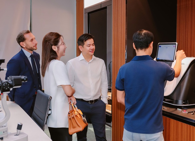 Một cái tên mắt kính Việt được lựa chọn là đối tác chiến lược của ông lớn quốc tế- Ảnh 2.