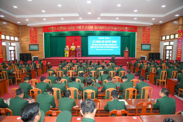 Quân khu 7 công bố Quyết định đổi tên Bộ Chỉ huy Quân sự thành phố Đồng Nai- Ảnh 3.