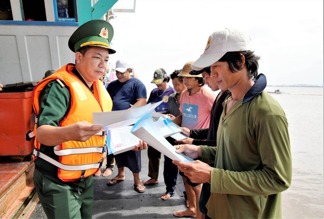 Từ “thế trận lòng dân” đến sức mạnh giữ bình yên biên giới- Ảnh 1.