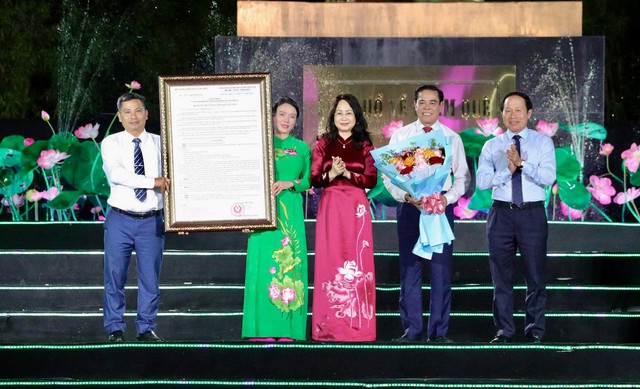 Khai mạc Lễ hội Làng Sen năm 2026: Tôn vinh Chủ tịch Hồ Chí Minh và công bố Khu du lịch Quốc gia Kim Liên- Ảnh 5.