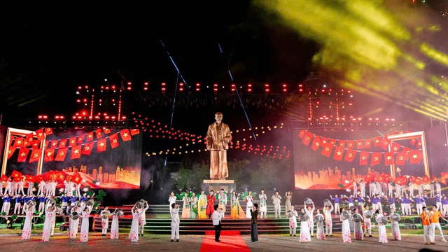 Khai mạc Lễ hội Làng Sen năm 2026: Tôn vinh Chủ tịch Hồ Chí Minh và công bố Khu du lịch Quốc gia Kim Liên- Ảnh 6.