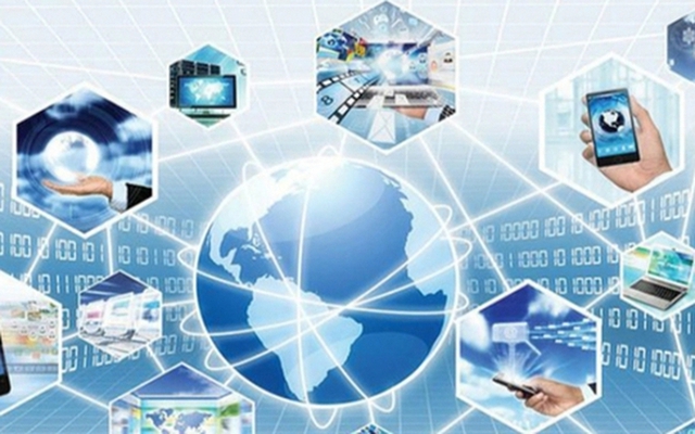 400.000 hộ nghèo, cận nghèo được hỗ trợ điện thoại thông minh- Ảnh 1.