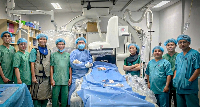 BVĐK Cần Thơ: Can thiệp thành công ca tim bẩm sinh bằng kỹ thuật đóng thông liên nhĩ- Ảnh 2.