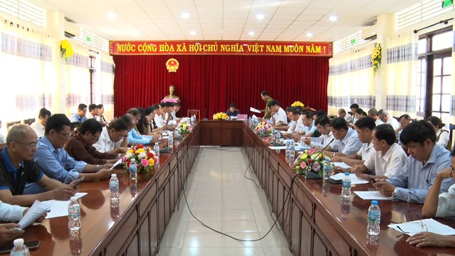 Xã Phong Điền: Triển khai Chiến dịch “60 ngày đêm hướng dẫn người dân kích hoạt và tích hợp thông tin, dữ liệu trên VNeID mức 2”- Ảnh 1.