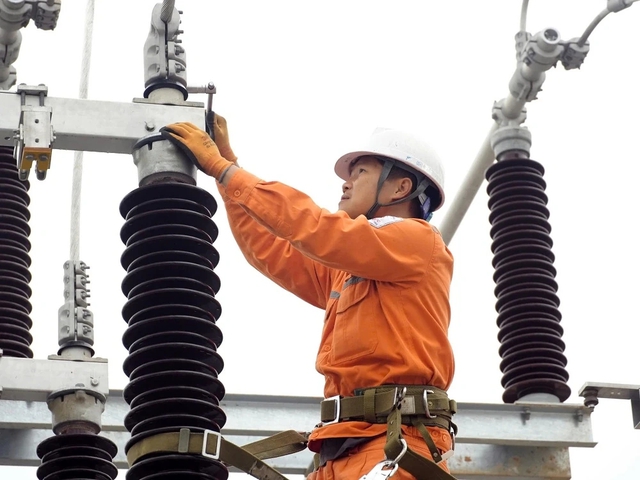 Giữ dòng điện ổn định cho “trái tim công nghiệp” phía Nam Thanh Hóa- Ảnh 3.