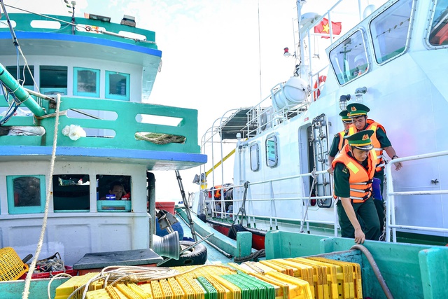 BĐBP tỉnh An Giang đa dạng các hình thức tuyên truyền chống khai thác IUU- Ảnh 3.