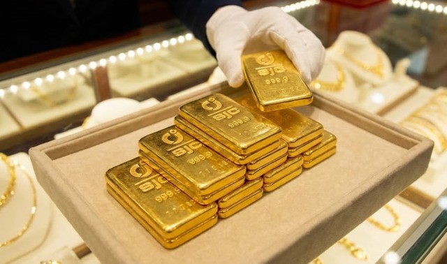 Giá vàng hôm nay 26/5: Giảm 500.000 đồng/lượng- Ảnh 1. Giá vàng hôm nay 26/5: Giảm 500.000 đồng/lượng- Ảnh 1.