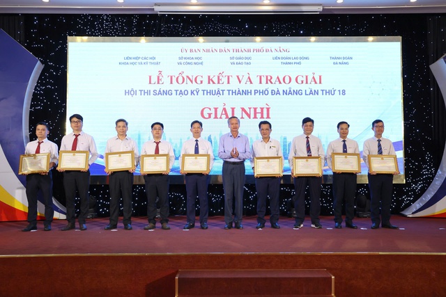 EVNCPC: Đạt 13 giải thưởng tại Hội thi Sáng tạo kỹ thuật TP. Đà Nẵng lần thứ 18- Ảnh 3.