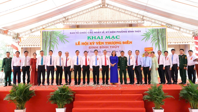 TP Cần Thơ: Khai mạc Lễ hội Kỳ Yên Thượng Điền Đình Bình Thủy- Ảnh 7. TP Cần Thơ: Khai mạc Lễ hội Kỳ Yên Thượng Điền Đình Bình Thủy- Ảnh 7.