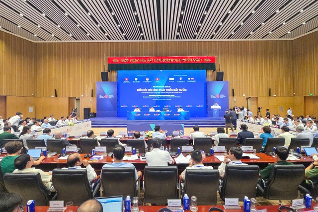 Hải Phòng: Phát triển đất nước dựa trên khoa học, công nghệ, đổi mới sáng tạo và chuyển đổi số- Ảnh 1. Hải Phòng: Phát triển đất nước dựa trên khoa học, công nghệ, đổi mới sáng tạo và chuyển đổi số- Ảnh 1.
