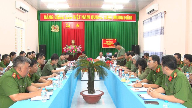 Công an xã Phong Điền xây dựng lực lượng CAND thực sự trong sạch vững mạnh- Ảnh 1.