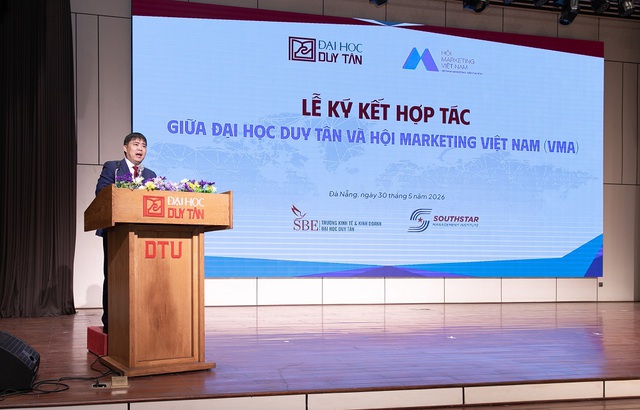 Hội Marketing Việt Nam hợp tác toàn diện với Đại học Duy Tân- Ảnh 2. Hội Marketing Việt Nam hợp tác toàn diện với Đại học Duy Tân- Ảnh 2.