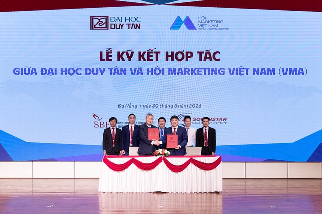 Hội Marketing Việt Nam hợp tác toàn diện với Đại học Duy Tân- Ảnh 3. Hội Marketing Việt Nam hợp tác toàn diện với Đại học Duy Tân- Ảnh 3.