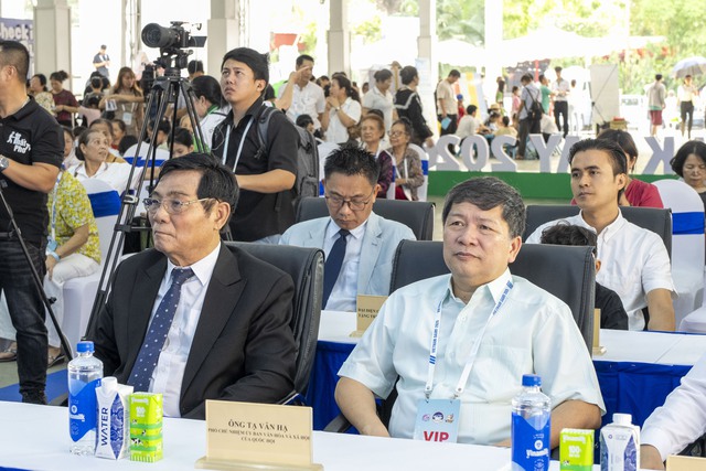 Hưởng ứng Ngày Sữa thế giới: Lan tỏa thông điệp dinh dưỡng và tiêu dùng xanh- Ảnh 2.