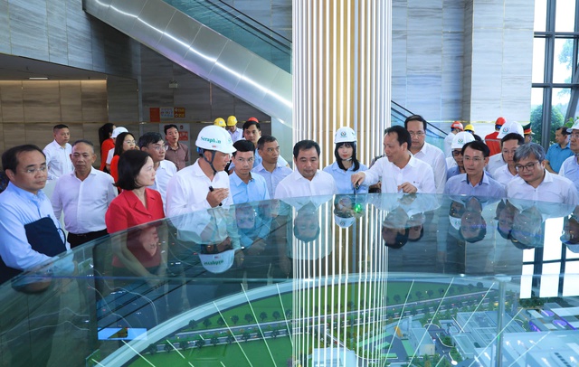 Bí thư Thành ủy Hà Nội kiểm tra tiến độ một số dự án trên địa bàn thành phố- Ảnh 4.