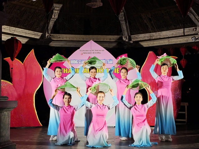 Đưa nghệ thuật truyền thống đến gần công chúng từ không gian cộng đồng- Ảnh 1.
