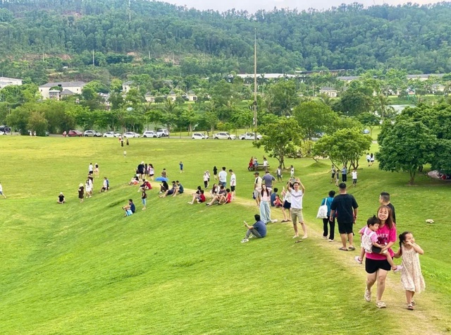 Thanh Hóa: Đón 1,72 triệu lượt khách trong hai kỳ nghỉ lễ- Ảnh 4.