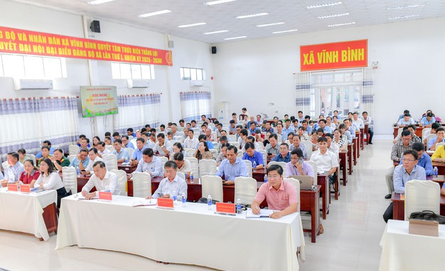 Đoàn ĐBQH tỉnh An Giang, đơn vị số 7 tiếp xúc cử tri xã Vĩnh Bình- Ảnh 2.
