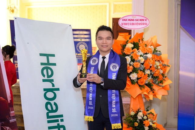 Herbalife Việt Nam đạt giải thưởng “Dịch vụ Số Xuất sắc” với ứng dụng Herbalife VNHUB tại Chương trình “Biểu dương Thành tựu Tác động vì Việt Nam Số – Viet Nam I4 Impact Awards” 2026- Ảnh 3. Herbalife Việt Nam đạt giải thưởng “Dịch vụ Số Xuất sắc” với ứng dụng Herbalife VNHUB tại Chương trình “Biểu dương Thành tựu Tác động vì Việt Nam Số – Viet Nam I4 Impact Awards” 2026- Ảnh 3.