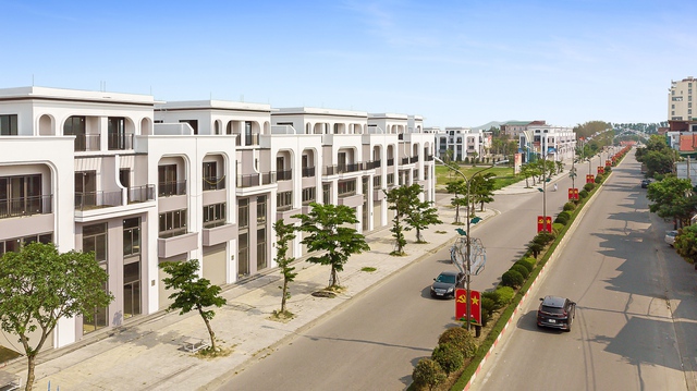 ROX Living Đức Thọ: Lời giải cho khát vọng "Vinh quy bái tổ" thời đại mới- Ảnh 1. ROX Living Đức Thọ: Lời giải cho khát vọng "Vinh quy bái tổ" thời đại mới- Ảnh 1.