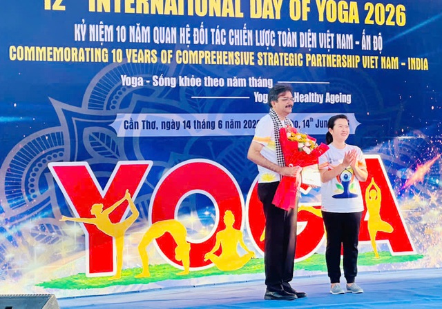 Gần 1.000 người tham gia Ngày Quốc tế Yoga lần thứ 12 năm 2026 tại TP Cần Thơ- Ảnh 5.