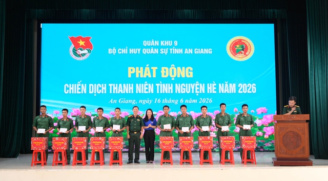 Bộ CHQS tỉnh An Giang phát động chiến dịch thanh niên tình nguyện hè năm 2026 - Ảnh 2.